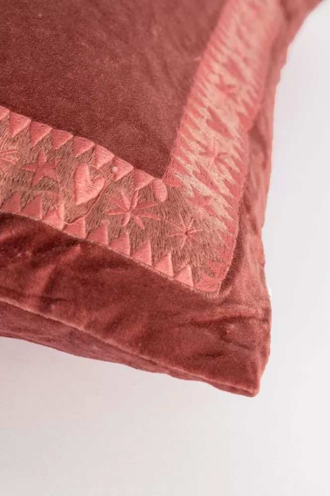 * Kussens-Donkerroze Velvet Kussen Met Jacquard Rand